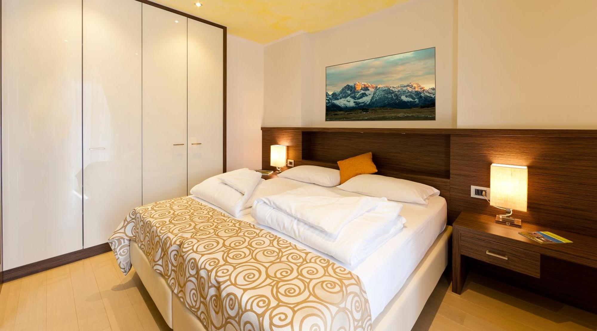 Family Hotel Serena 안달로 외부 사진