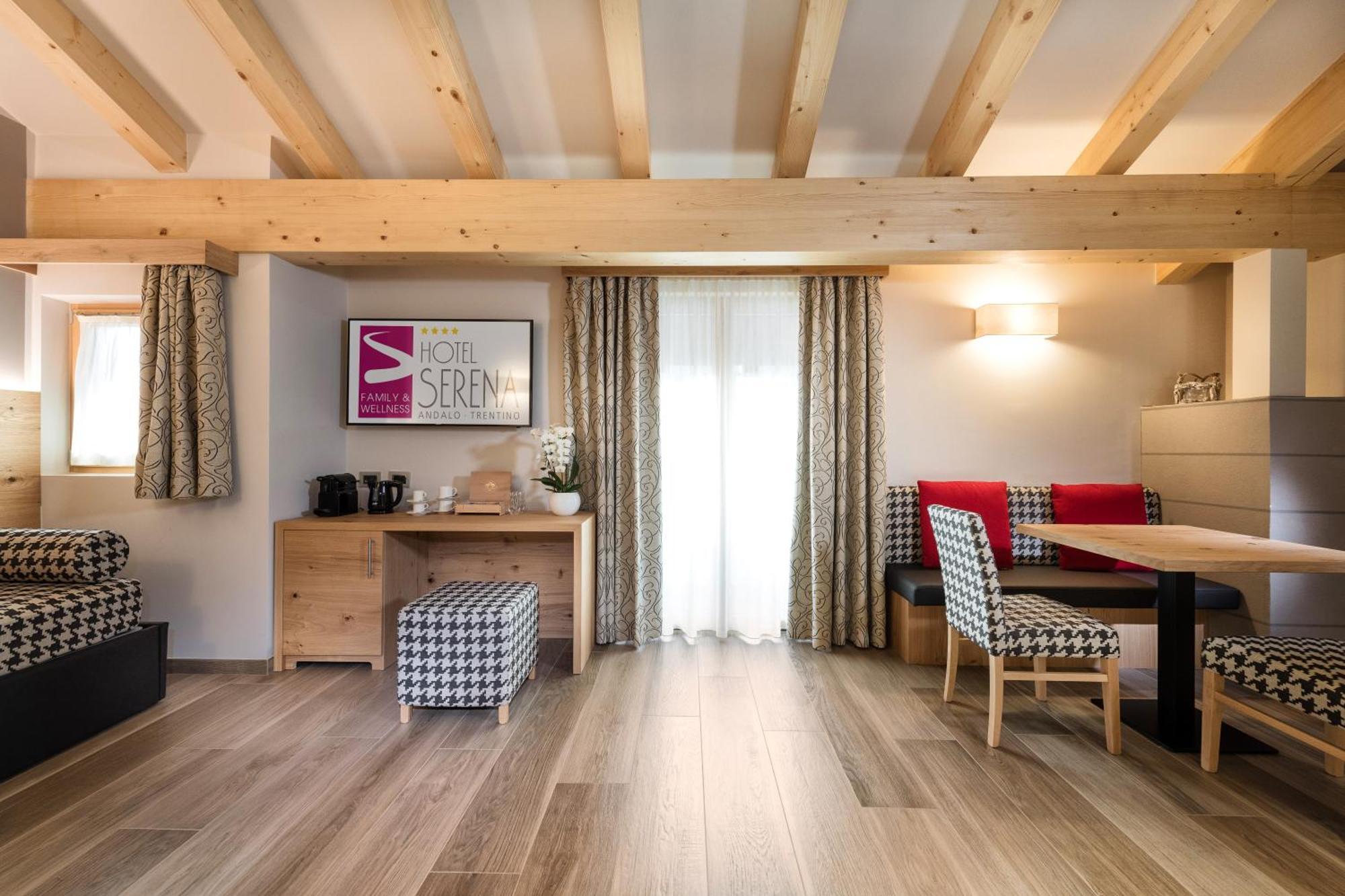 Family Hotel Serena 안달로 외부 사진