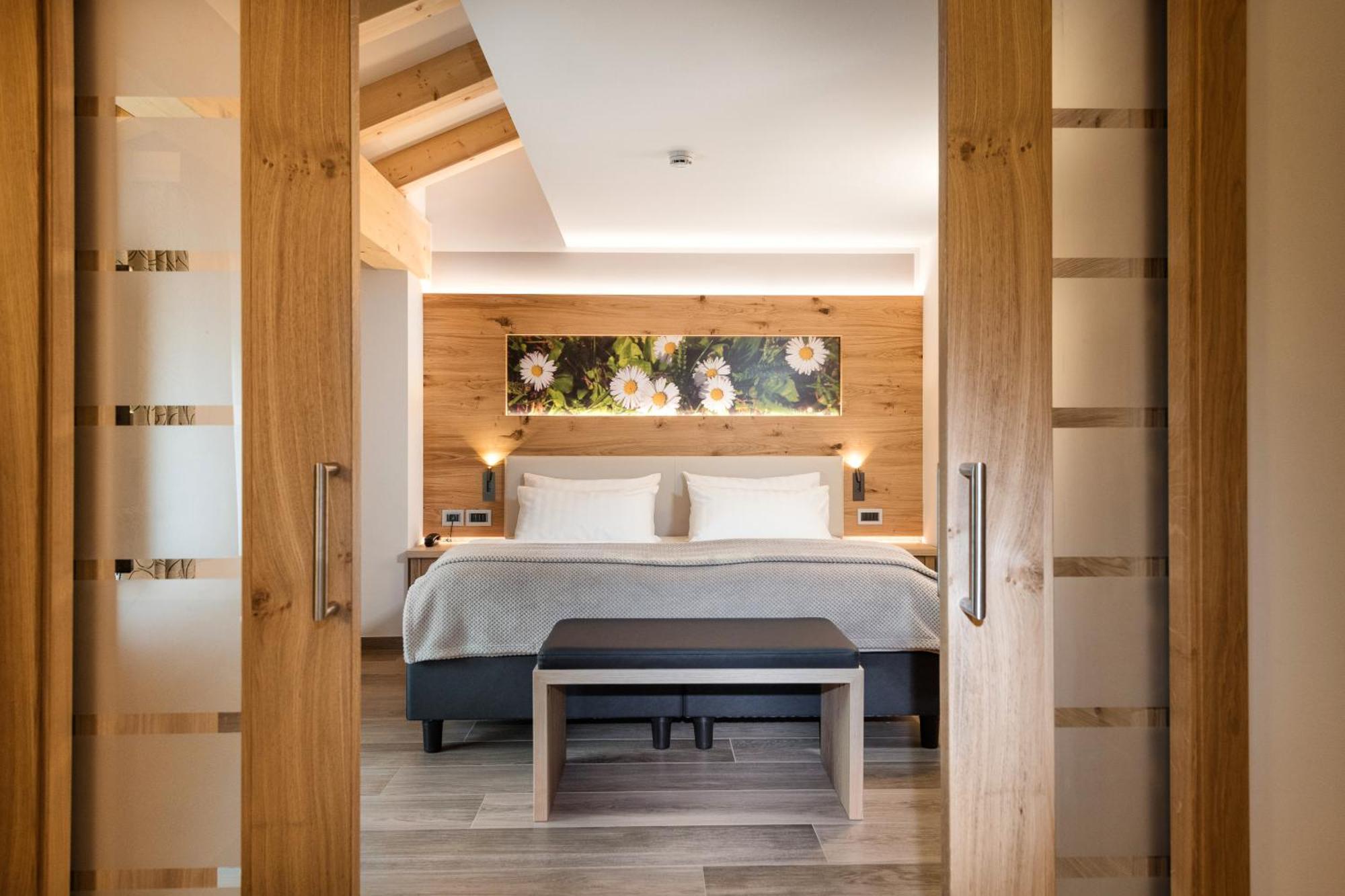 Family Hotel Serena 안달로 외부 사진