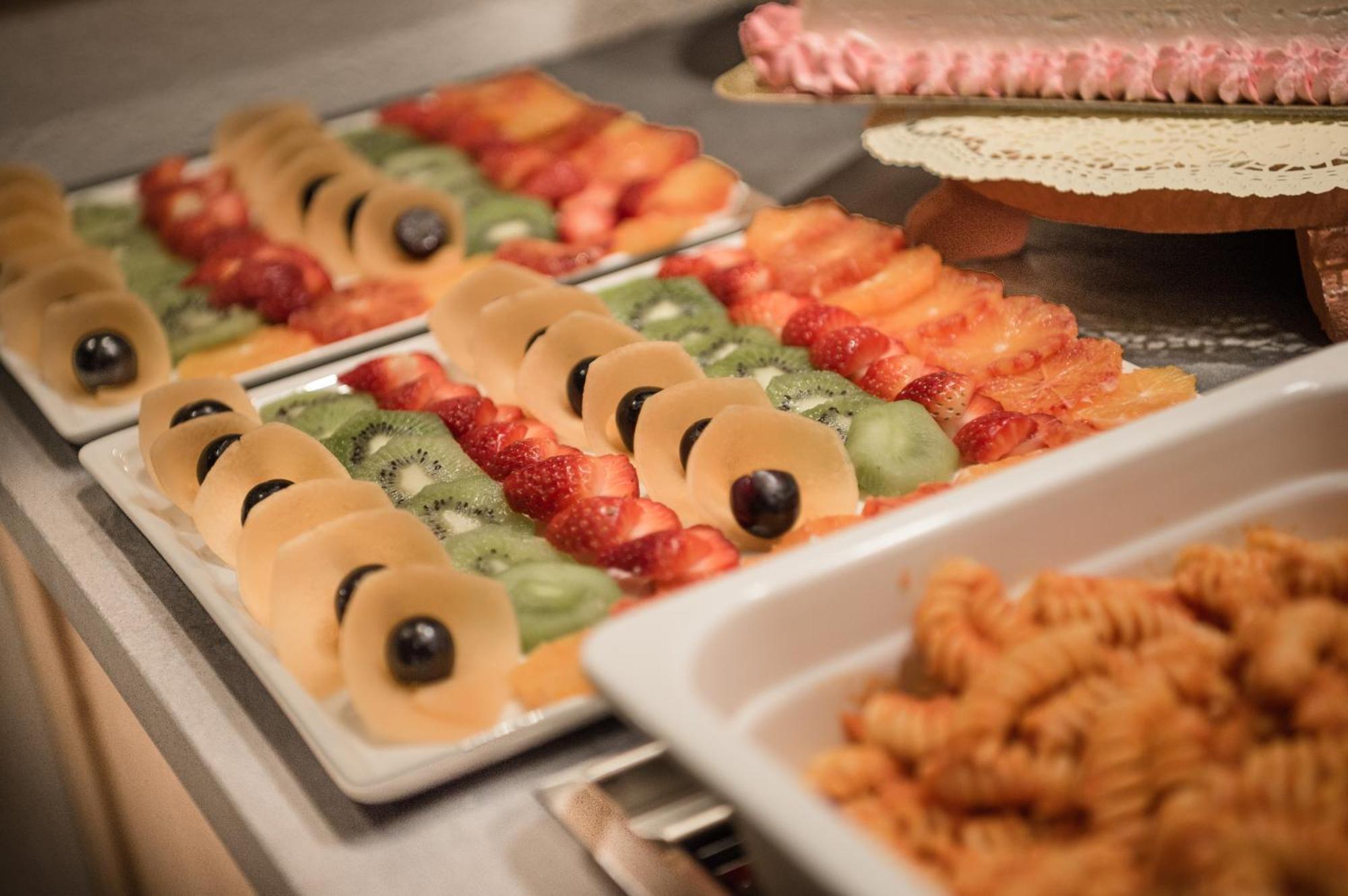 Family Hotel Serena 안달로 외부 사진