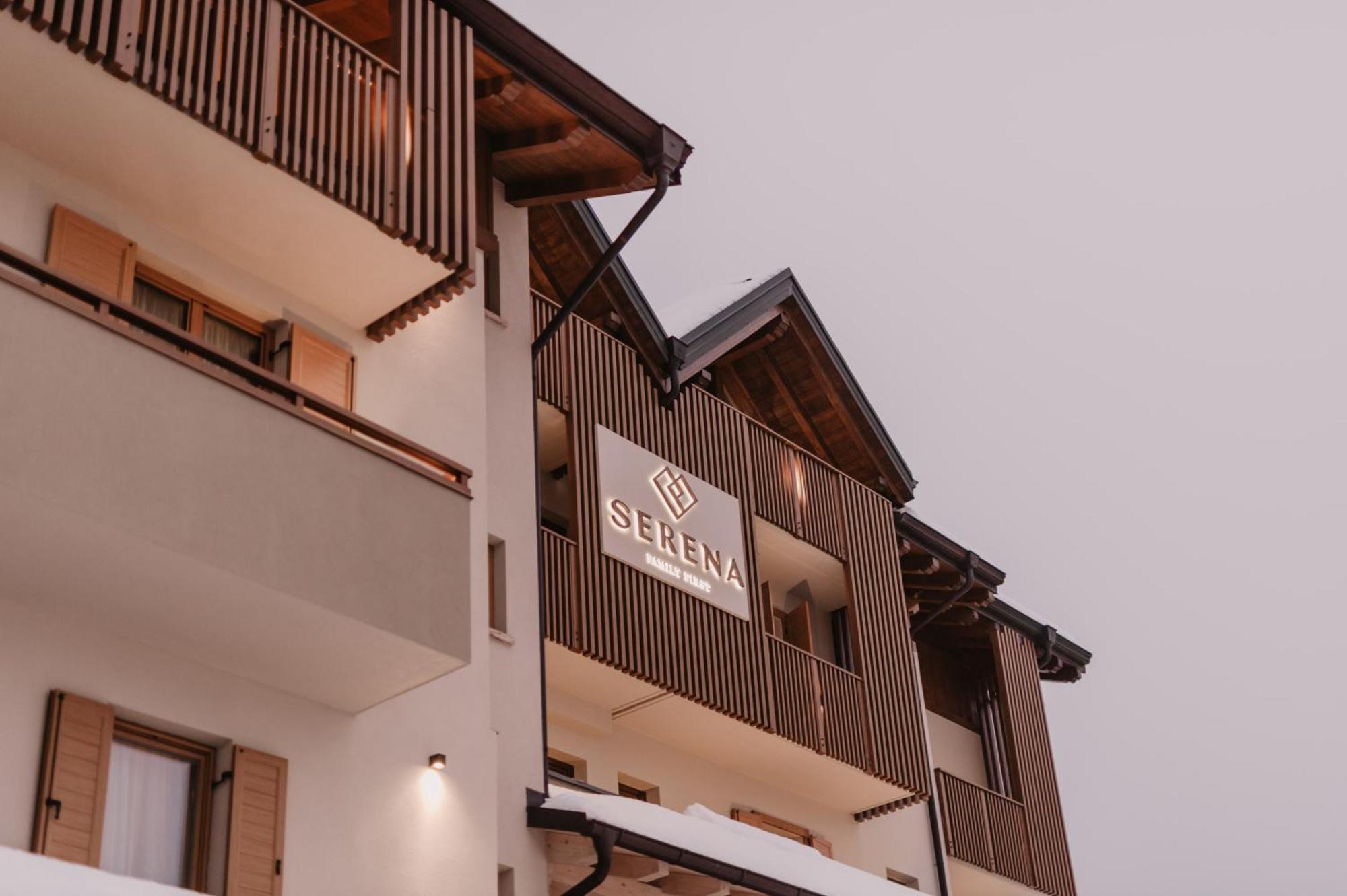 Family Hotel Serena 안달로 외부 사진